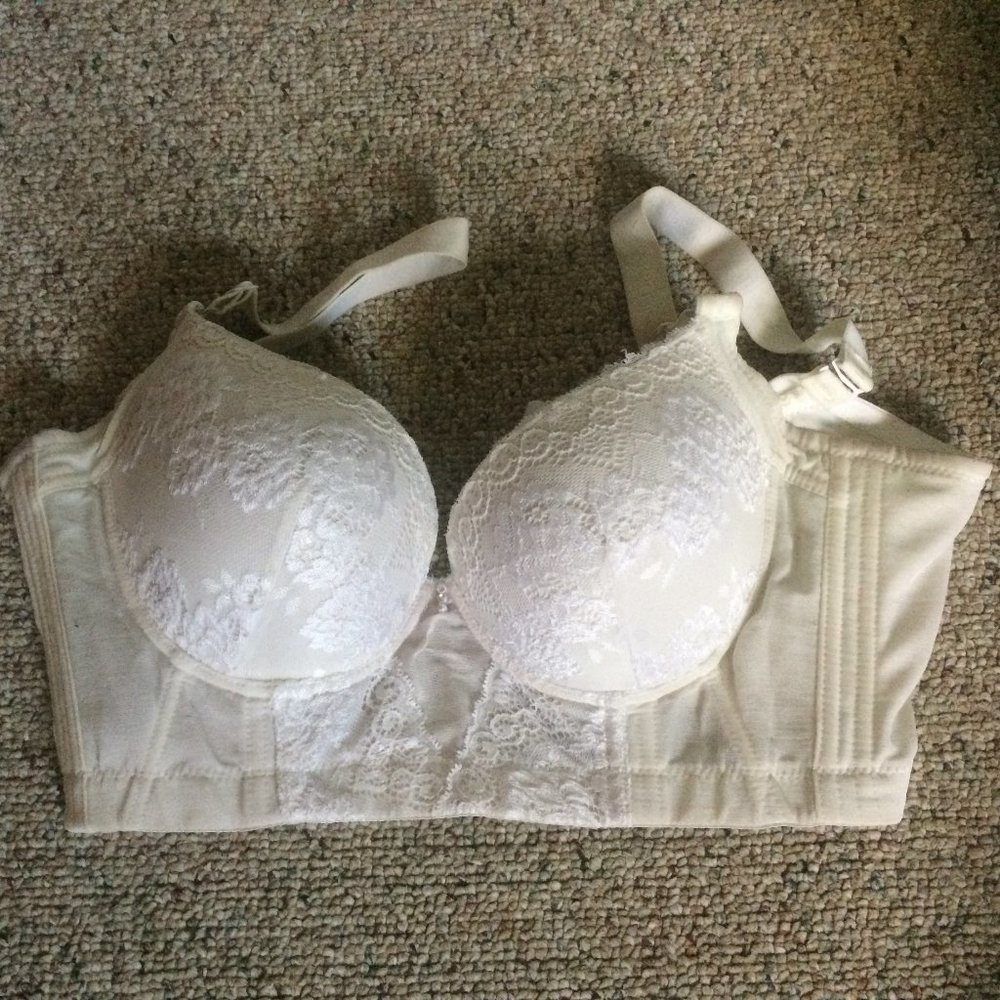 White lace balconette bra